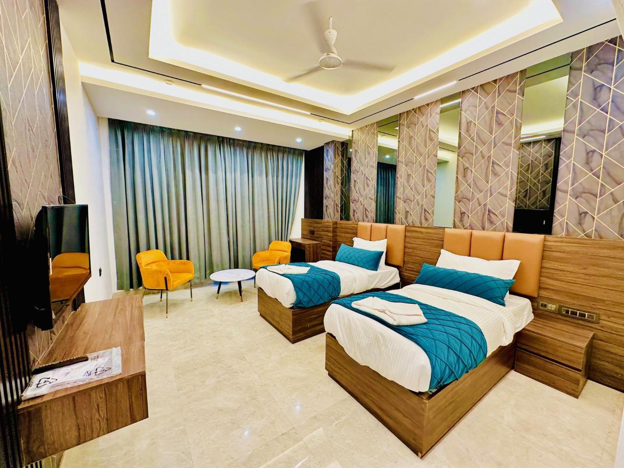 Hotel Hsp Plaza Új-Delhi Kültér fotó