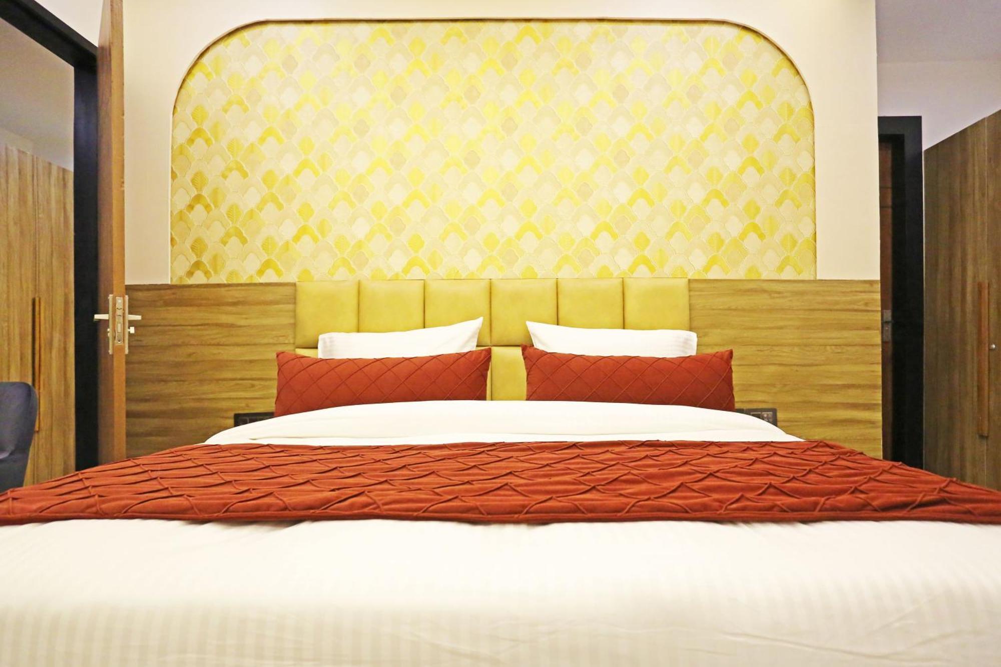 Hotel Hsp Plaza Új-Delhi Kültér fotó