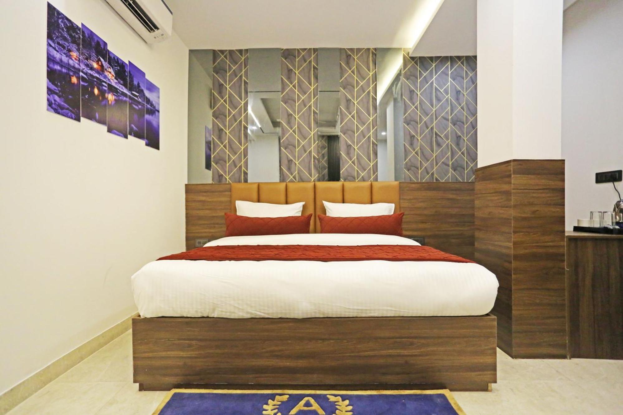 Hotel Hsp Plaza Új-Delhi Kültér fotó